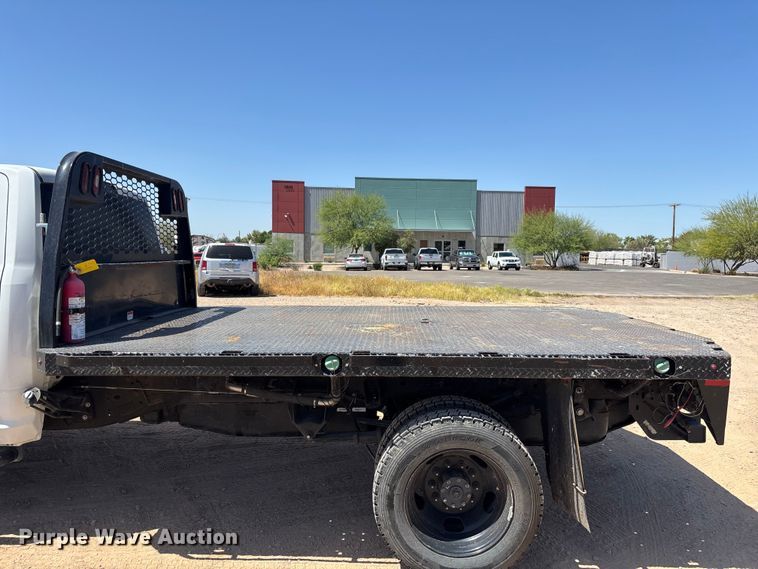 image for item ER7546 2022 RAM 4500 Crew Cab flatbed truck