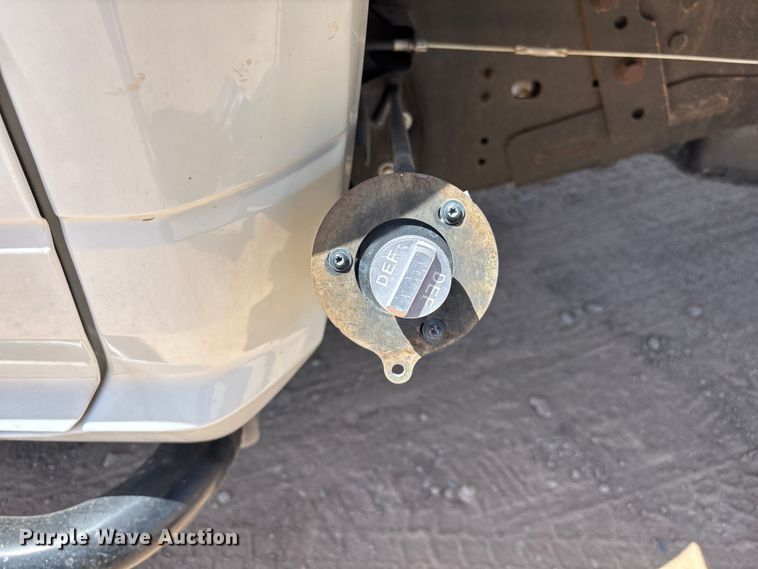 image for item ER7546 2022 RAM 4500 Crew Cab flatbed truck