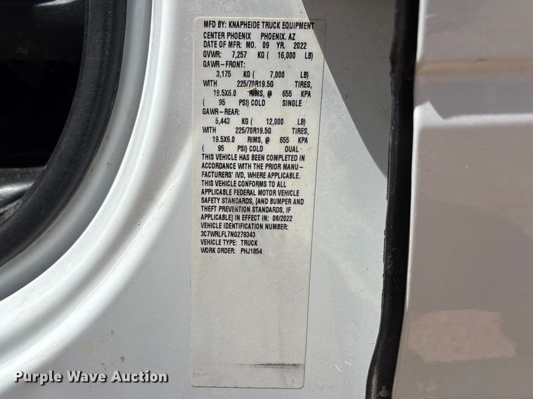 image for item ER7546 2022 RAM 4500 Crew Cab flatbed truck