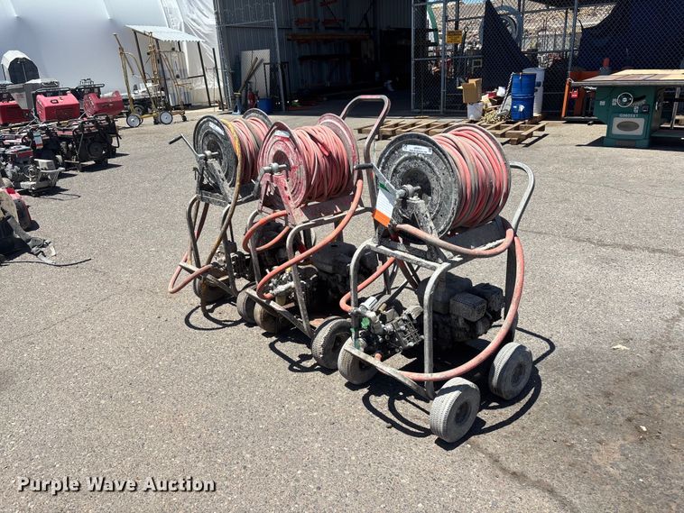 image for item ER7611 (3) cure pumps