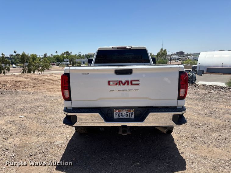 image for item ER7639 2020 GMC Sierra 2500HD Crew Cab pickup truck