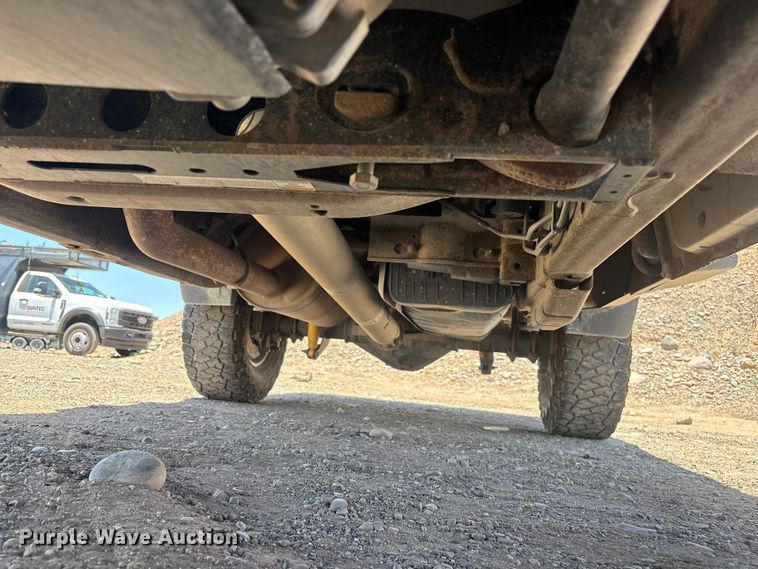 image for item ER7639 2020 GMC Sierra 2500HD Crew Cab pickup truck