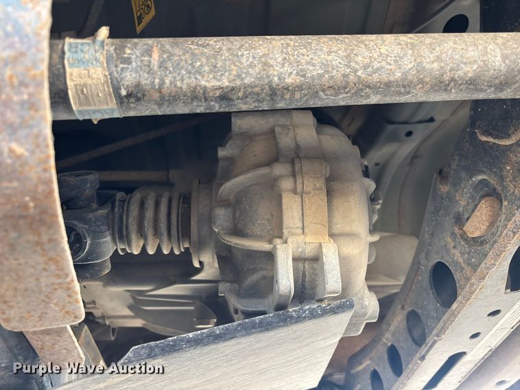 image for item ER7639 2020 GMC Sierra 2500HD Crew Cab pickup truck