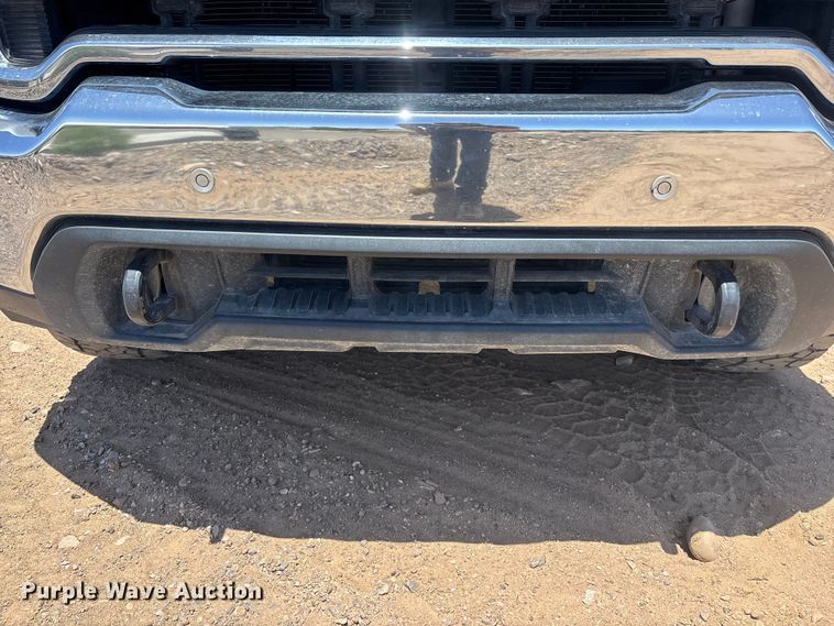 image for item ER7639 2020 GMC Sierra 2500HD Crew Cab pickup truck