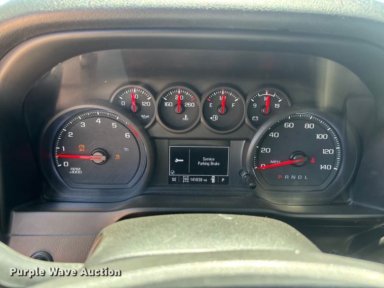 image for item ER7639 2020 GMC Sierra 2500HD Crew Cab pickup truck