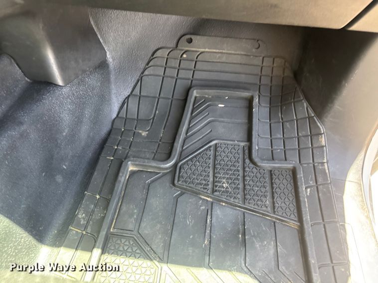 image for item ER7639 2020 GMC Sierra 2500HD Crew Cab pickup truck