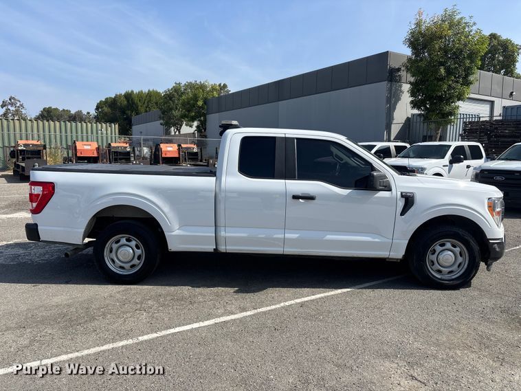 image for item ER7645 2021 Ford F150 Ext. Cab pickup truck
