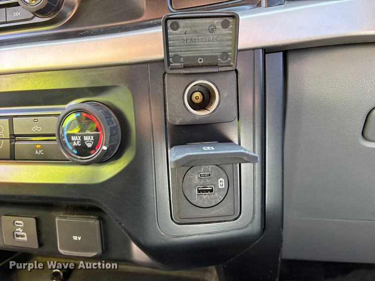 image for item ER7645 2021 Ford F150 Ext. Cab pickup truck
