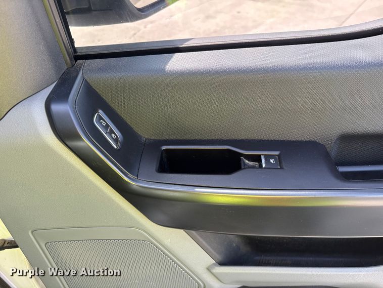 image for item ER7645 2021 Ford F150 Ext. Cab pickup truck
