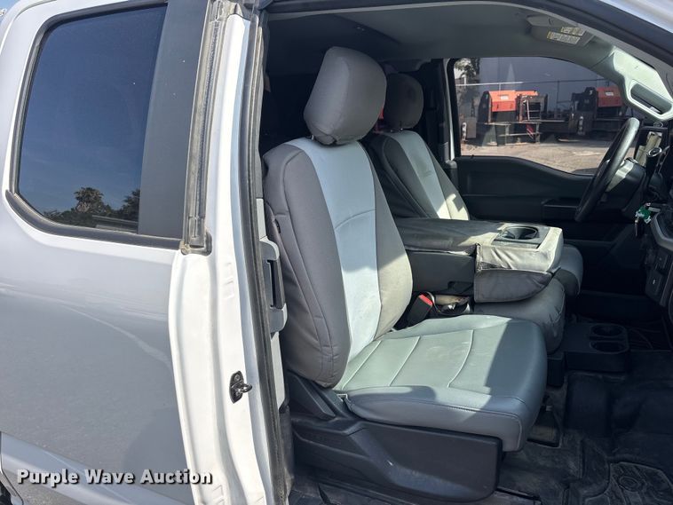 image for item ER7645 2021 Ford F150 Ext. Cab pickup truck