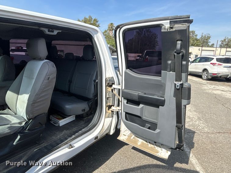 image for item ER7645 2021 Ford F150 Ext. Cab pickup truck
