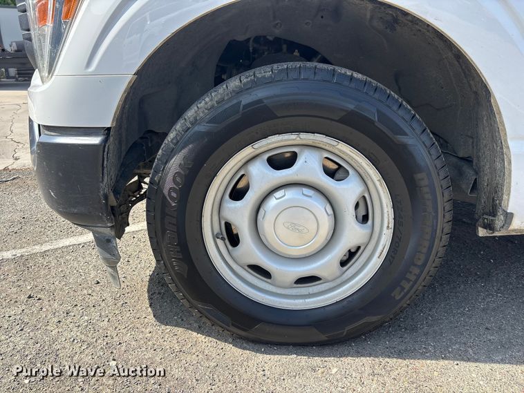 image for item ER7645 2021 Ford F150 Ext. Cab pickup truck