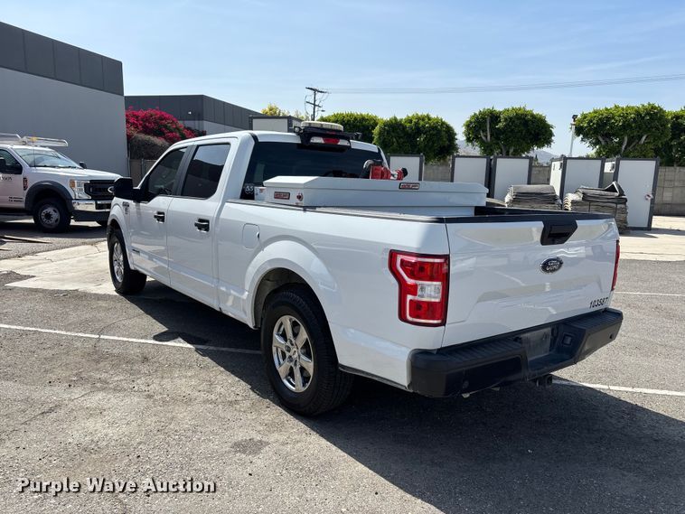 image for item ER7646 2021 Ford F150  Ext. Cab pickup truck