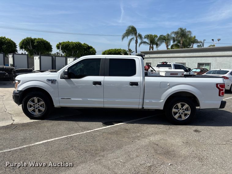 image for item ER7646 2021 Ford F150  Ext. Cab pickup truck