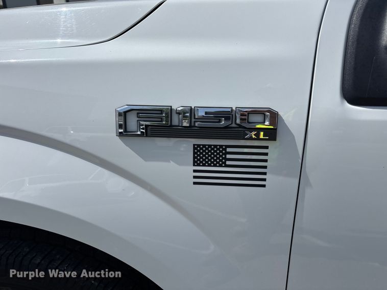 image for item ER7646 2021 Ford F150  Ext. Cab pickup truck