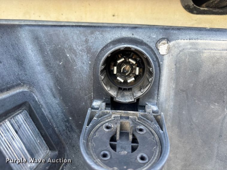image for item ER7646 2021 Ford F150  Ext. Cab pickup truck
