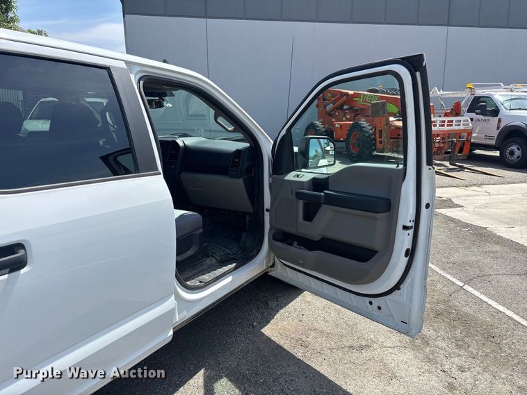 image for item ER7649 2020 Ford F150 Crew Cab pickup truck