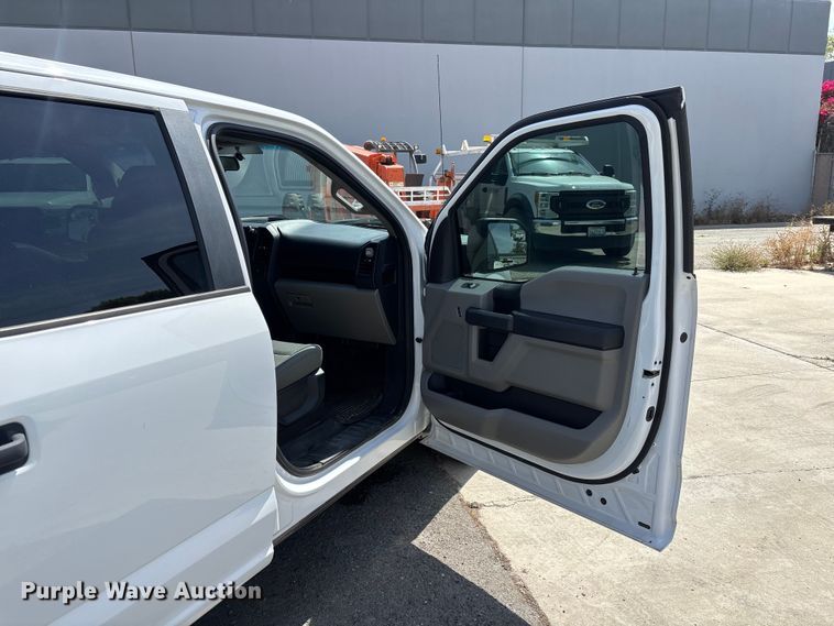 image for item ER7650 2018 Ford F-150 XL Crew Cab pickup truck