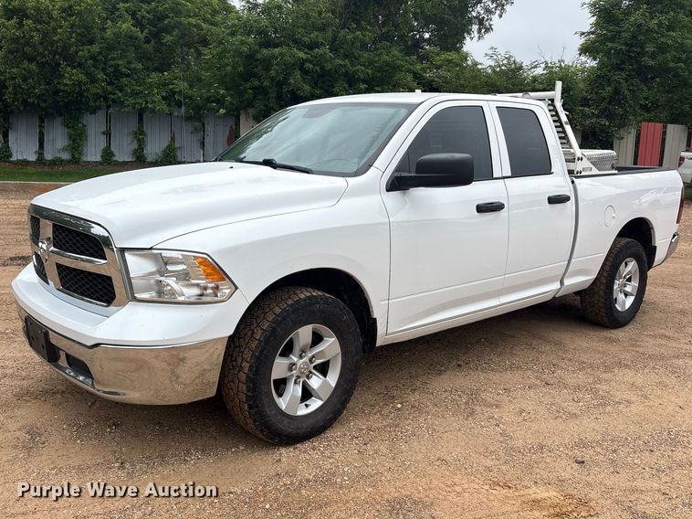 image for item ET2003 2021 RAM 1500 Ext. Cab pickup truck