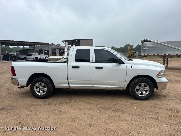 image for item ET2003 2021 RAM 1500 Ext. Cab pickup truck
