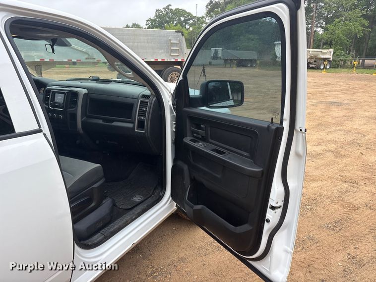 image for item ET2003 2021 RAM 1500 Ext. Cab pickup truck