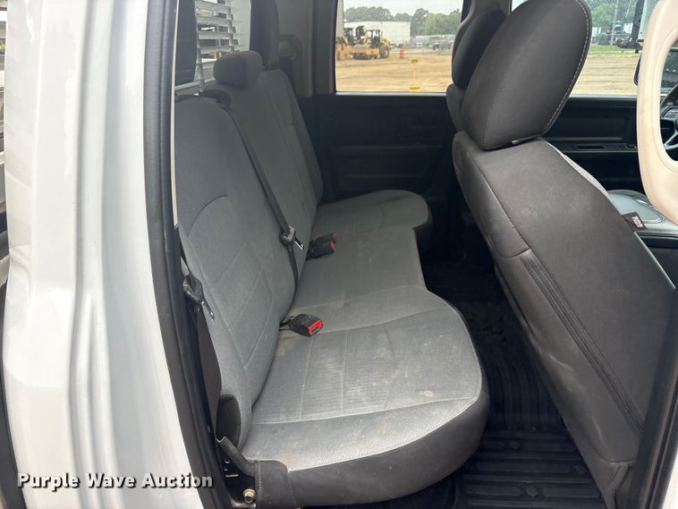 image for item ET2003 2021 RAM 1500 Ext. Cab pickup truck