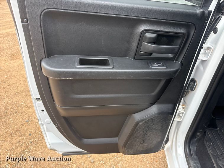 image for item ET2003 2021 RAM 1500 Ext. Cab pickup truck