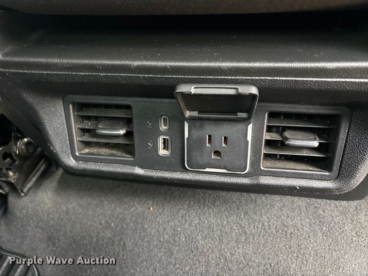 image for item ET2004 2022 Chevrolet Silverado 1500 Ext. Cab pickup truck