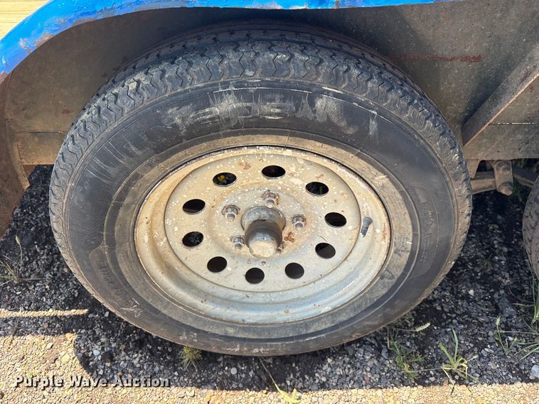 image for item ET2076 2011 DFH utility trailer