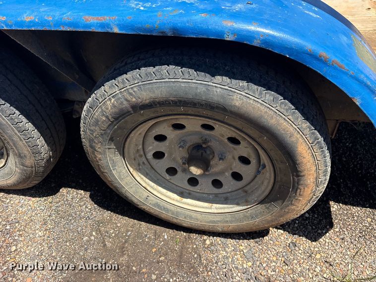 image for item ET2076 2011 DFH utility trailer