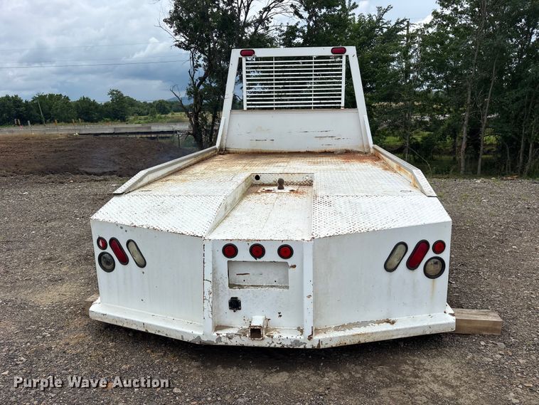 image for item ET2132 Flatbed
