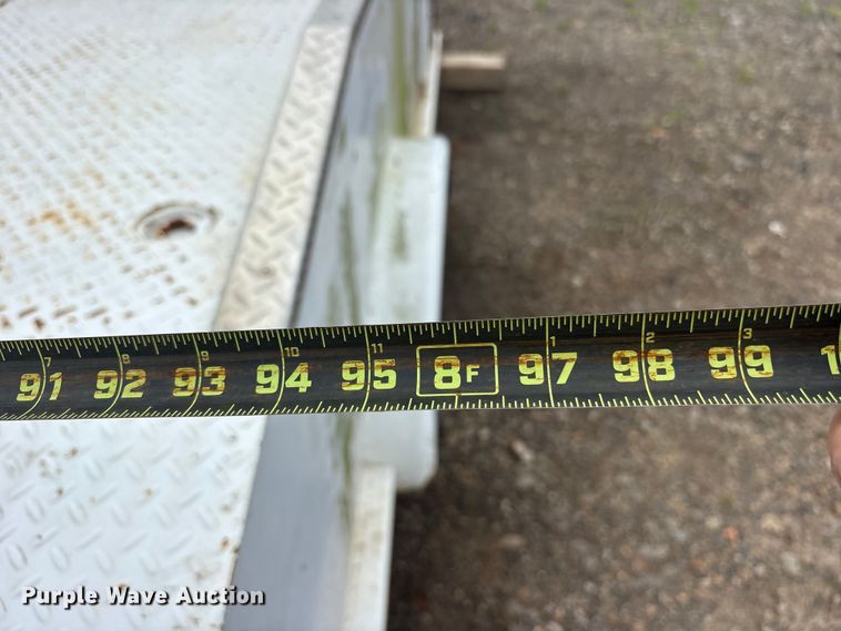 image for item ET2132 Flatbed