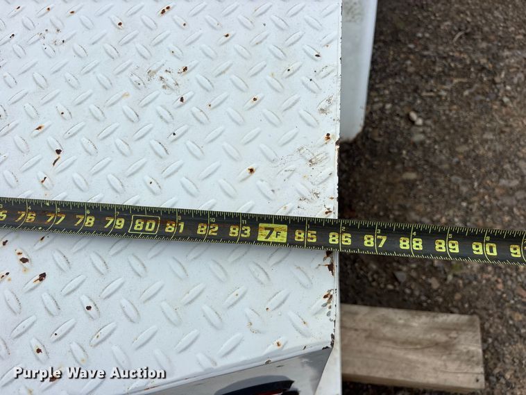 image for item ET2132 Flatbed