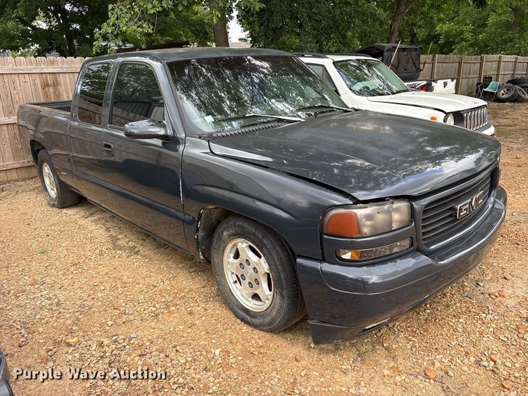 image for item ET2159 1999 GMC Sierra 1500 Ext. Cab pickup truck