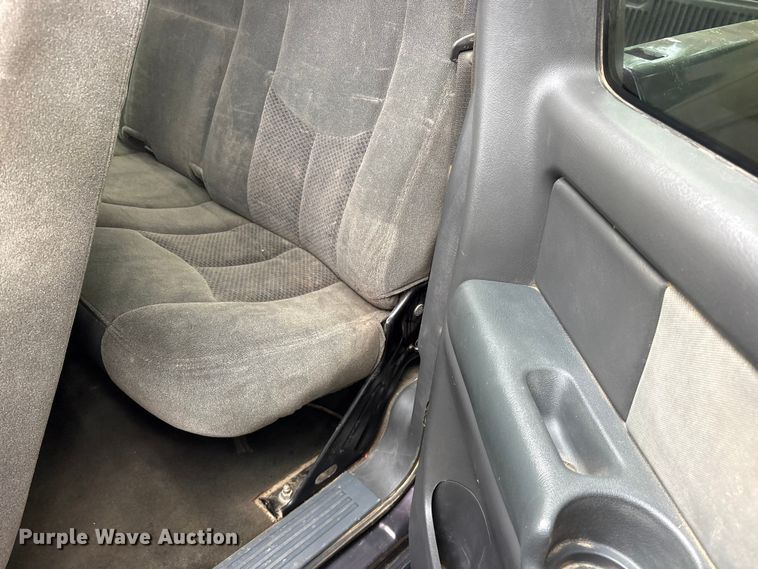 image for item ET2159 1999 GMC Sierra 1500 Ext. Cab pickup truck