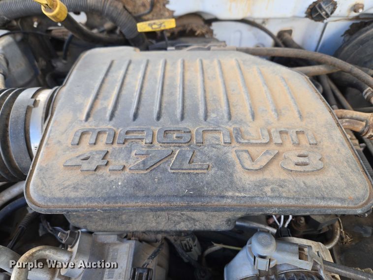 image for item ET5157 2004 Dodge Dakota Crew Cab pickup truck
