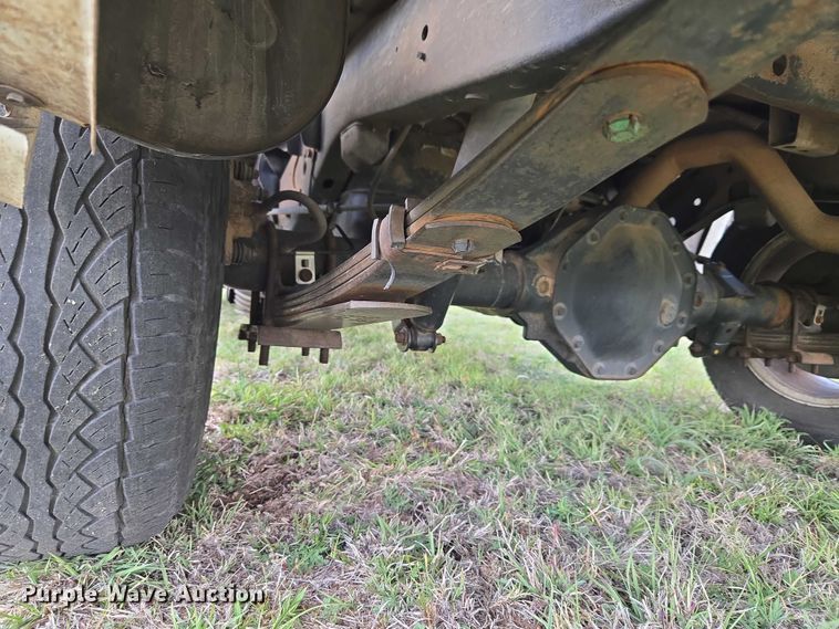 image for item ET5157 2004 Dodge Dakota Crew Cab pickup truck