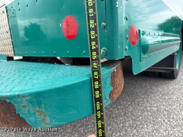 image for item ET6143 2014 Freightliner MT45 delivery van