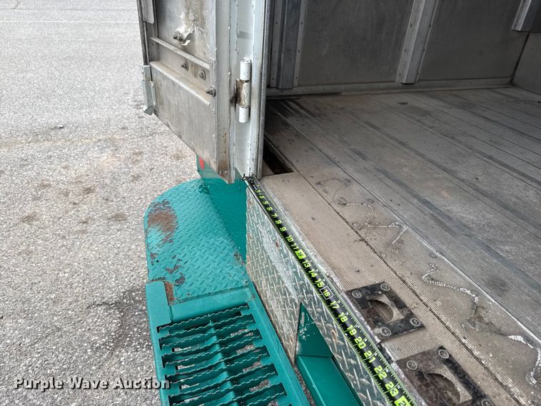 image for item ET6143 2014 Freightliner MT45 delivery van