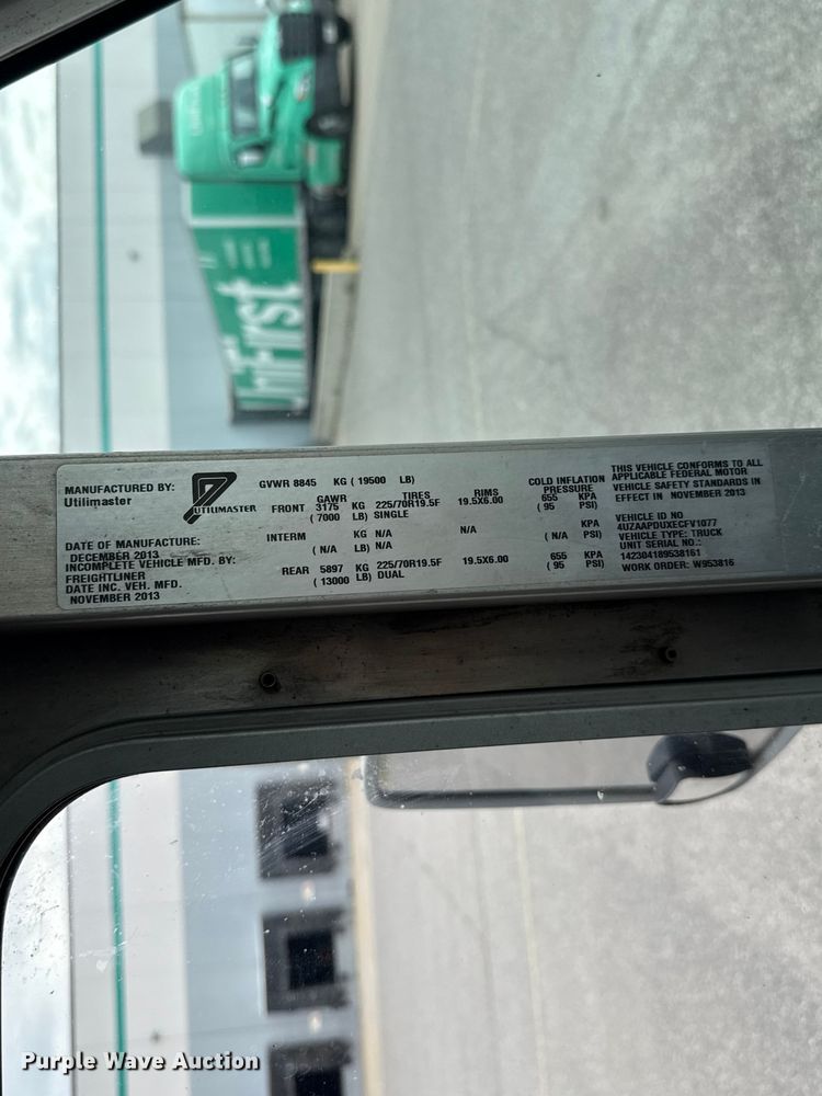 image for item ET6143 2014 Freightliner MT45 delivery van