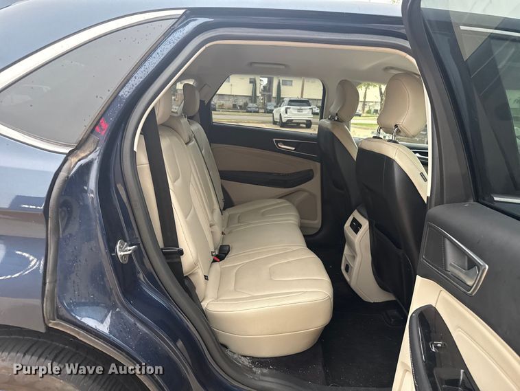 image for item ET6215 2017 Ford Edge SUV