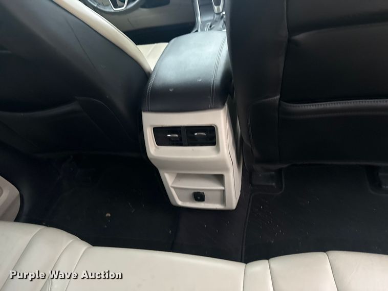 image for item ET6215 2017 Ford Edge SUV