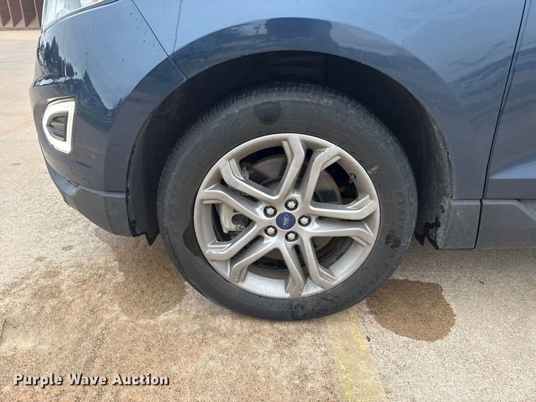 image for item ET6215 2017 Ford Edge SUV