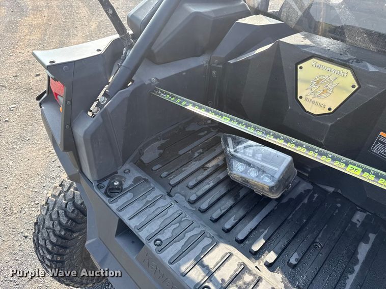 image for item ET6258 2023 Kawasaki Teryx KRX1000 ES Special Edition utility vehicle