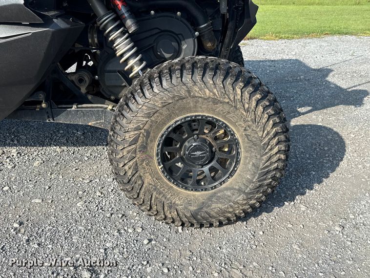 image for item ET6258 2023 Kawasaki Teryx KRX1000 ES Special Edition utility vehicle