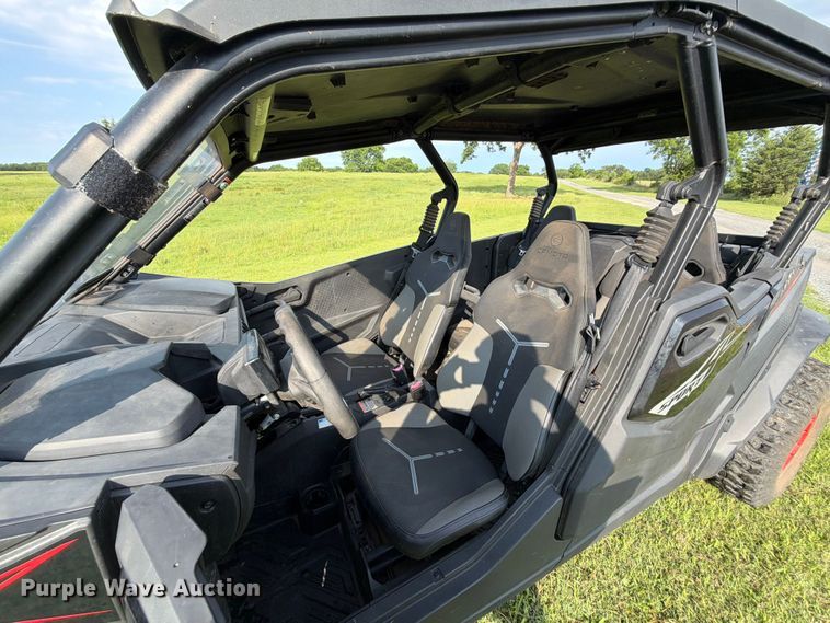image for item ET6259 2024 CF Moto ZFORCE 950 utility vehicle