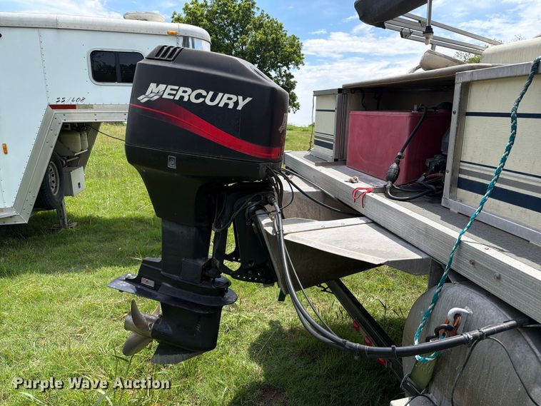 image for item ET6260 2004 Beachcomber pontoon boat