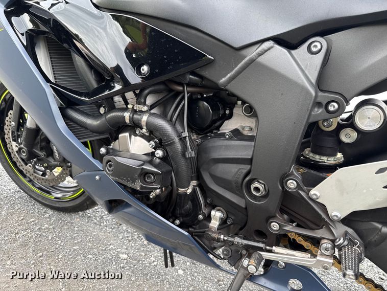 image for item ET6261 2022 Kawasaki ZX-6R motorcycle
