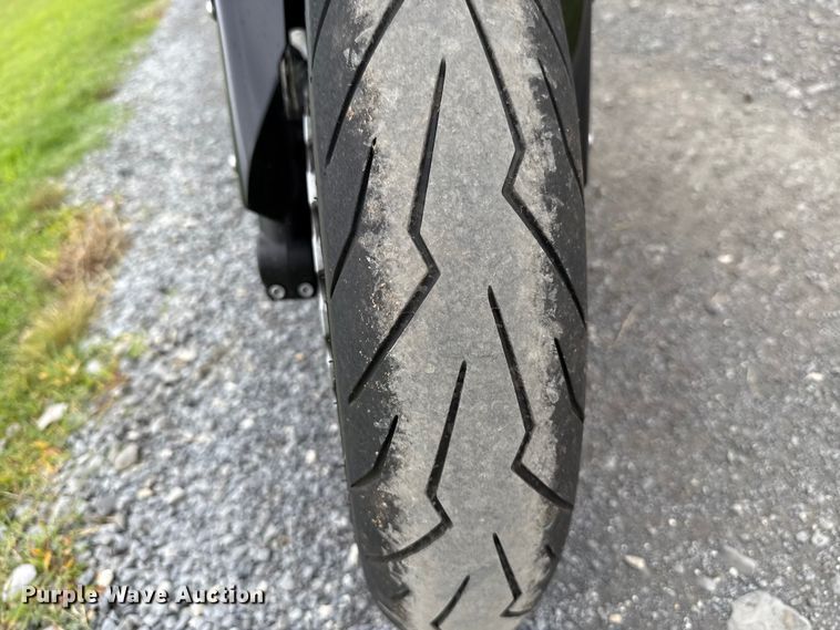 image for item ET6261 2022 Kawasaki ZX-6R motorcycle