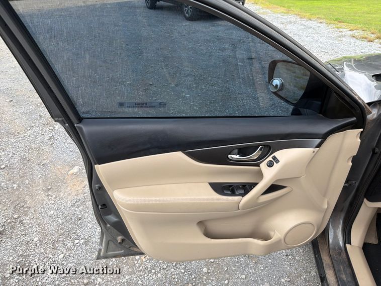 image for item ET6264 2015 Nissan Rogue SUV